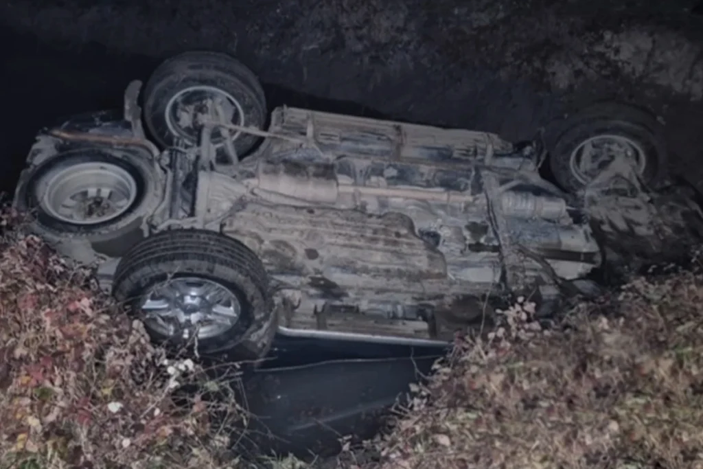 Bmi896jDo1a5AtJqPmHiixUHyHGPIhqlWYC7EeLY_1200