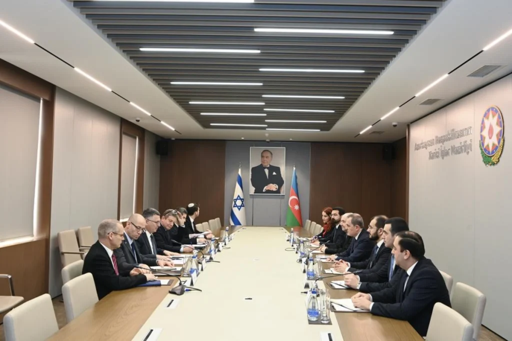 BvdWpCczecAf4lMe8SkiiuhbBDzeaZ0h73JwDBSu_1200