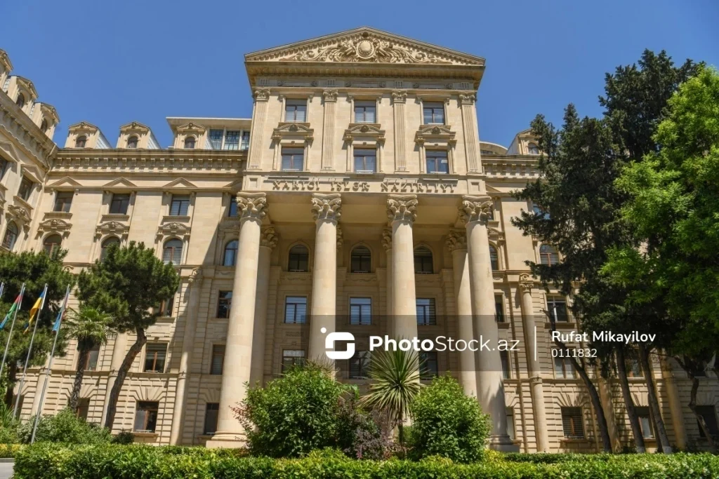 6sHqbqFyLhra2I4Ps956rE2mqVdPI8QdqaB9UDmd_1200