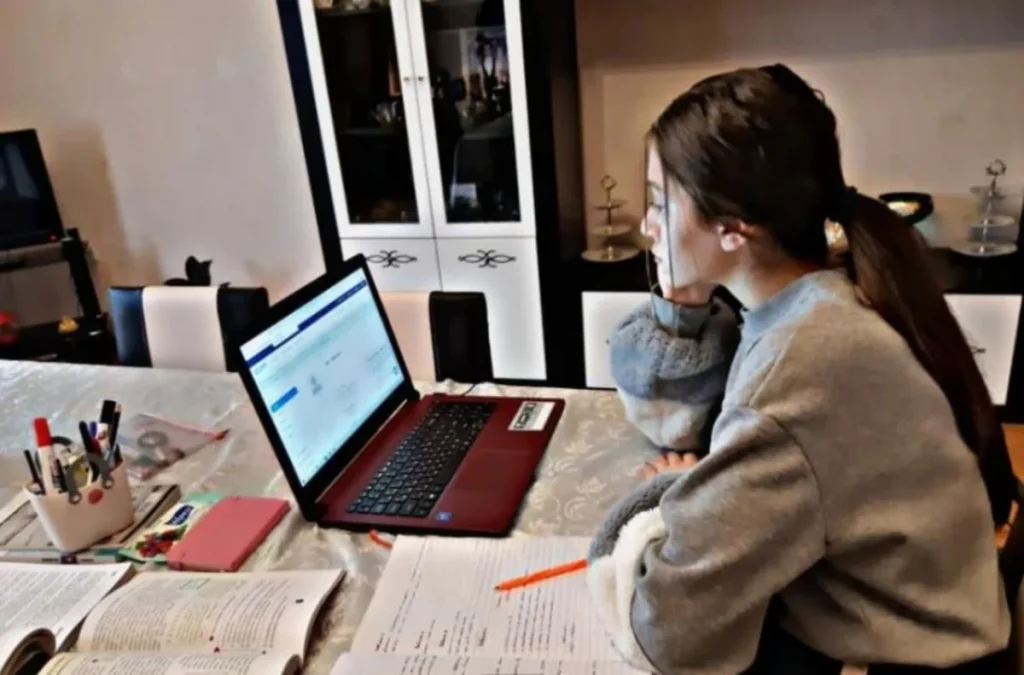 KvrIrbBEaBz52k8tJxlvkPsQUnATp4OLlNqSkd2k_1200