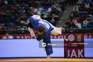 V9yqUbAJvyCeE8l7KMit8nxTZB6dw2jMMde4gpTY_1200