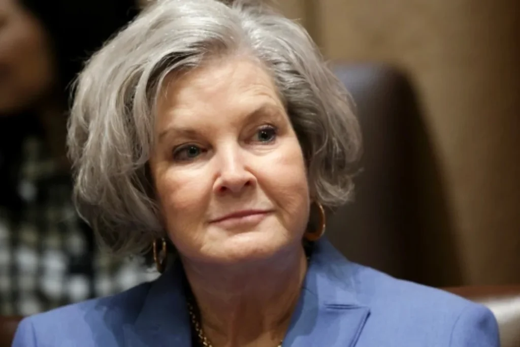 hhx4LA5WQxVIm1e93YN1vop3bFUAlSA1BAeB9JiV_1200