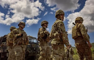 tqjfzKWv30yQtzFwfElKDFsKvDmJ75z5UfCVqLAp_1200