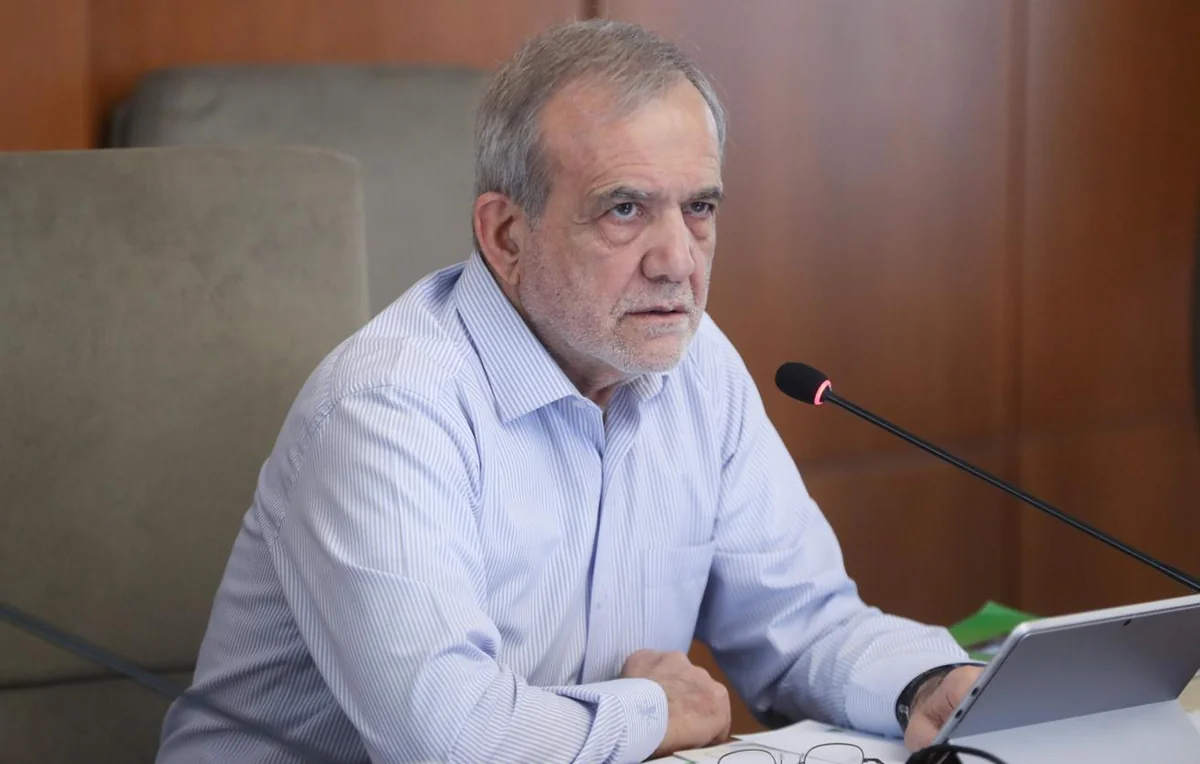 Pezeşkiandan diqqətçəkən paylaşım: “İran uğrunda həyatımı qurban verməyə hazıram”