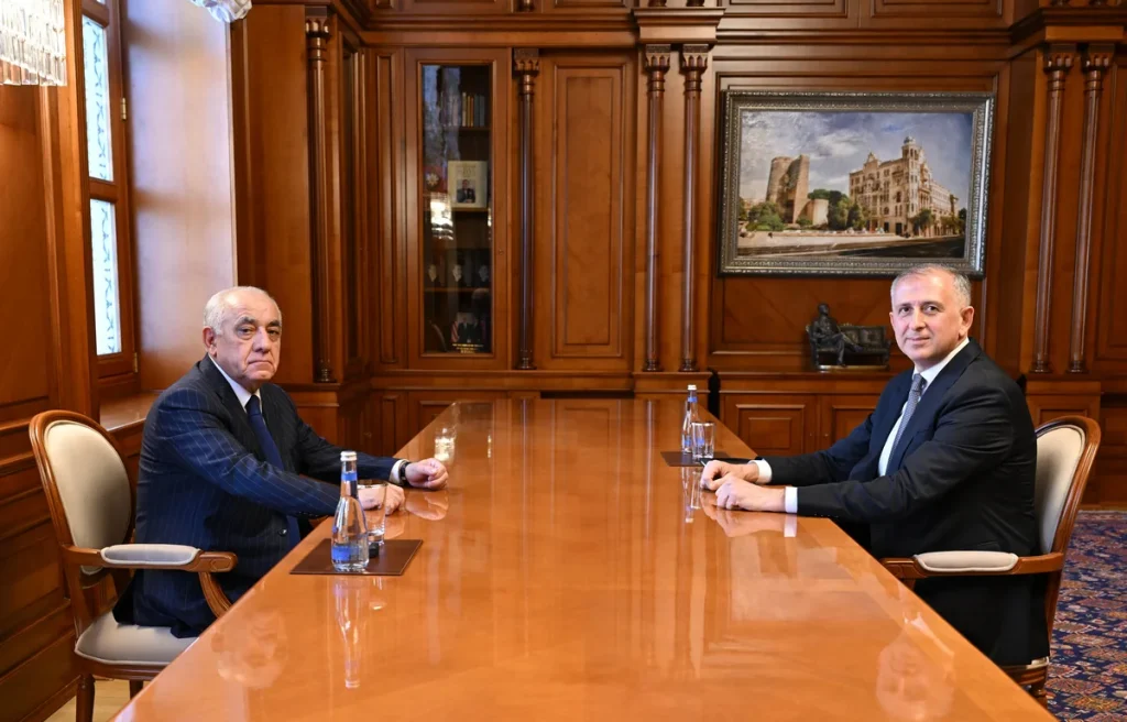 Qw4y3H8dmi8yWiV4s3EriemXYJ1a1hC8vWvUazDs_1200