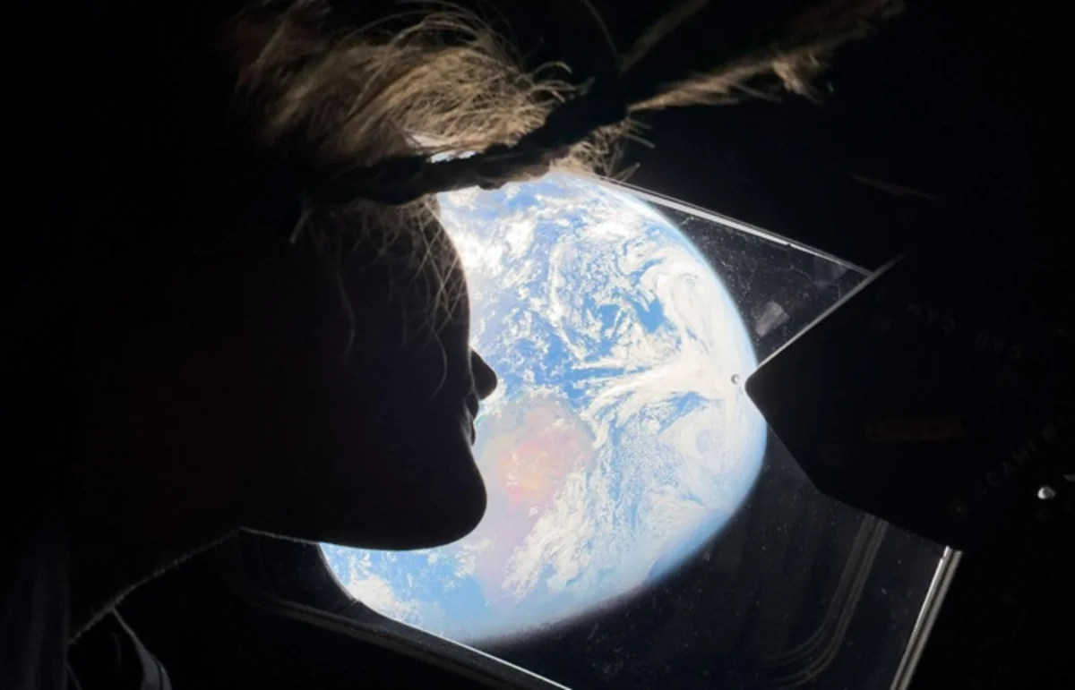 “Orion” pilotlu kosmik gəmisi Ay ətrafında uçuşunu başa vurub və Yerə qayıdır