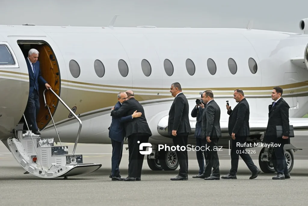 jVmPJHljD5H1XqP2AgGcFo89nBCl3SnYORggCpmL_1200