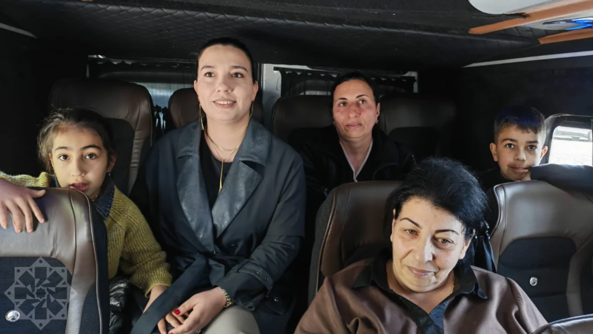 Kelbəcərə yeni köçürülən sakinlərə mənzillərin açarları təqdim edilib
