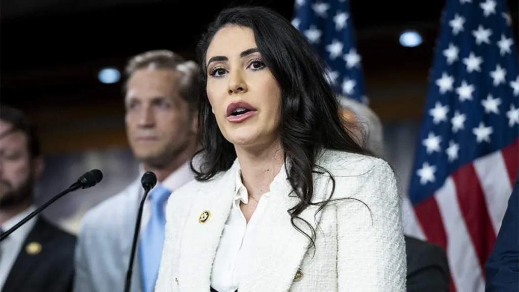 lpfCgobpwqkdSSjENrQ0fUiG8LTdwUWBm2wCKgio_1200