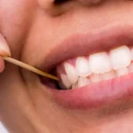 Dişləri şirniyyatlardan daha tez “öldürən” beş vərdiş: İlk baxışda zərərsiz görünən təhlükə