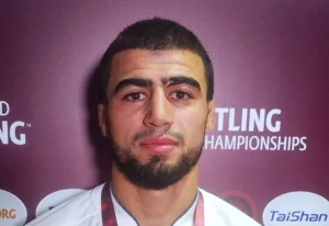 zH9CmyBm2RqrzJFA14XrhXZfdWP8IpcWrDhdihta_1200